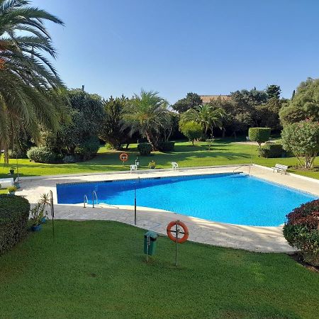 Apartment With Pool Near The Beach Марбелья Экстерьер фото